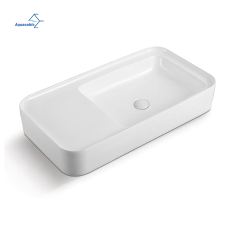 Pias de vaso de banheiro branco com formato especial personalizado acima da bancada de porcelana lavatório de arte em cerâmica