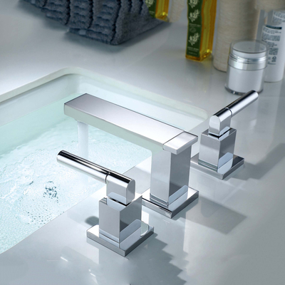 Torneira para lavatório de banheiro Aquacubic Contemporary com 3 furos, sem chumbo, larga, cromada