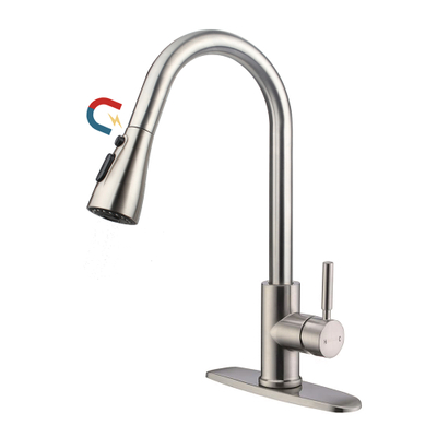 Torneiras de cozinha de aço inoxidável 304 certificadas CUPC com 3 modos de pulverizador suspenso